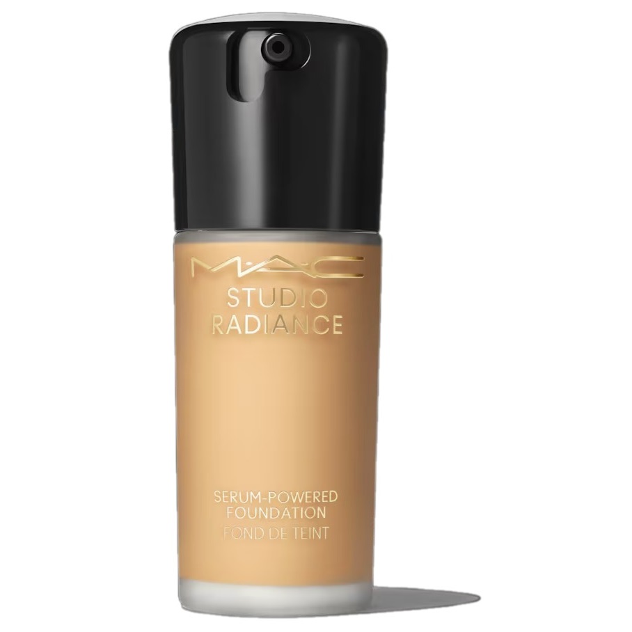 Тональная основа MAC Studio Radiance Serum-Powered, оттенок NC25 
Тональная основа MAC Studio Radiance Serum-Powered, оттенок NC25