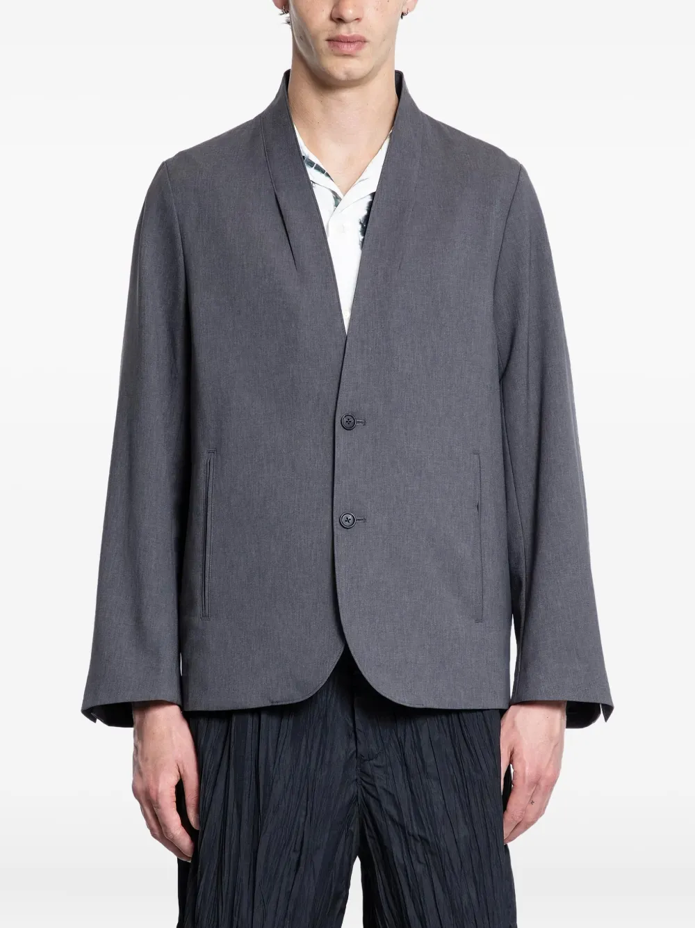 Блейзер на пуговицах KUON, серый
Блейзер на пуговицах KUON, серый