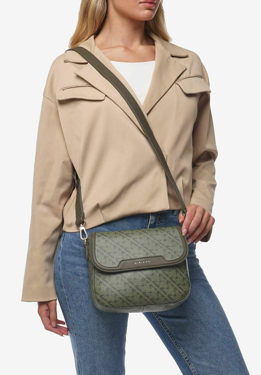Сумка кросс-боди Miriade ELINE, Militare/Dark Green
Сумка кросс-боди Miriade ELINE, Militare/Dark Green