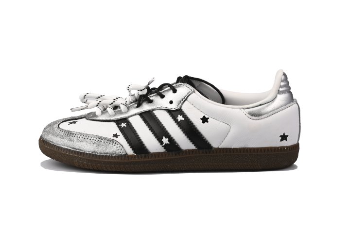 Кроссовки Unisex SAMBA OG Vlad Galaxy Cloud German Army Adidas Originals, черный
Кроссовки Unisex SAMBA OG Vlad Galaxy Cloud German Army Adidas Originals, черный