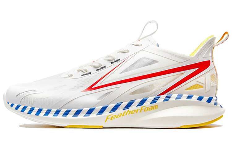 Кроссовки для бега To Light 4.0 мужские с низким верхом белые/красные/синие Xtep
Кроссовки для бега To Light 4.0 мужские с низким верхом белые/красные/синие Xtep