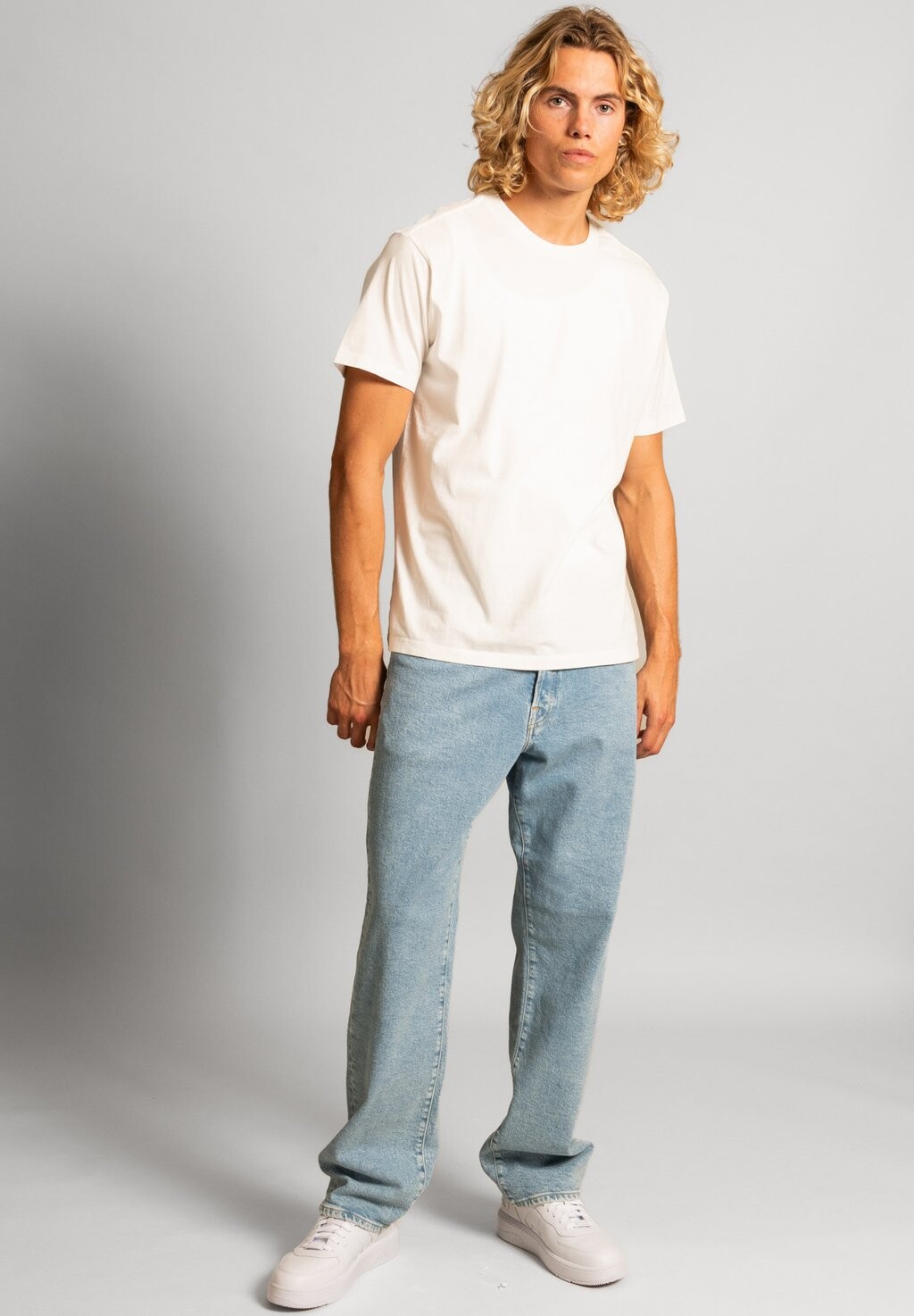 Джинсы прямого кроя M9Z1 JEANS Replay, светло-голубой деним
Джинсы прямого кроя M9Z1 JEANS Replay, светло-голубой деним