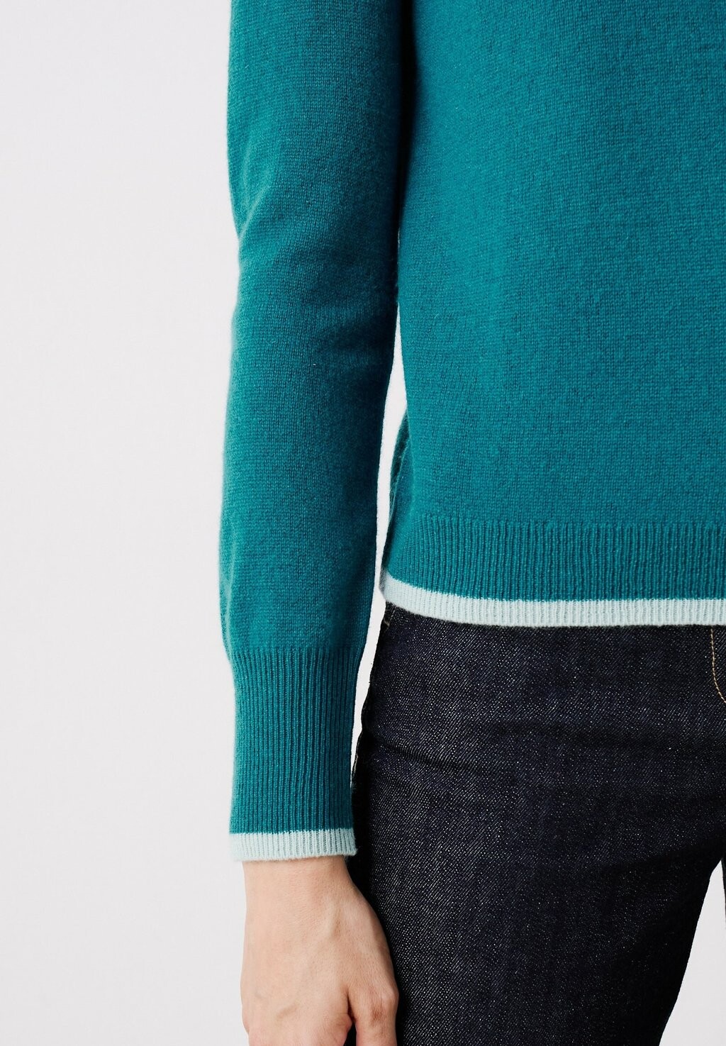 Джемпер MZOA Caroll, бирюзовый
Джемпер MZOA Caroll, бирюзовый