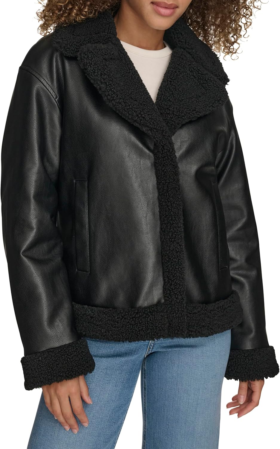 Женская мотоциклетная куртка Levi's с подкладкой из искусственной овчины, черный
Женская мотоциклетная куртка Levi's с подкладкой из искусственной овчины, черный