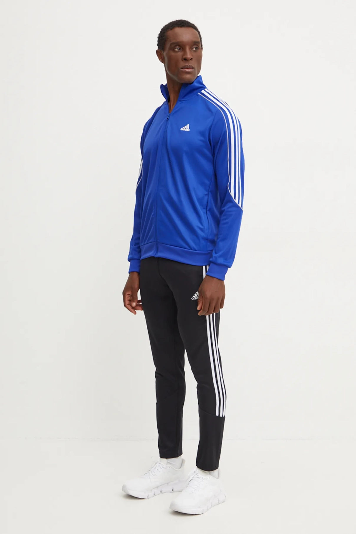 Спортивный костюм Essentials adidas, синий
Спортивный костюм Essentials adidas, синий