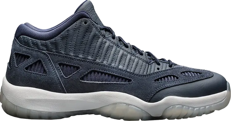Кроссовки Air Jordan 11 Retro Low IE Obsidian, синий
Кроссовки Air Jordan 11 Retro Low IE Obsidian, синий