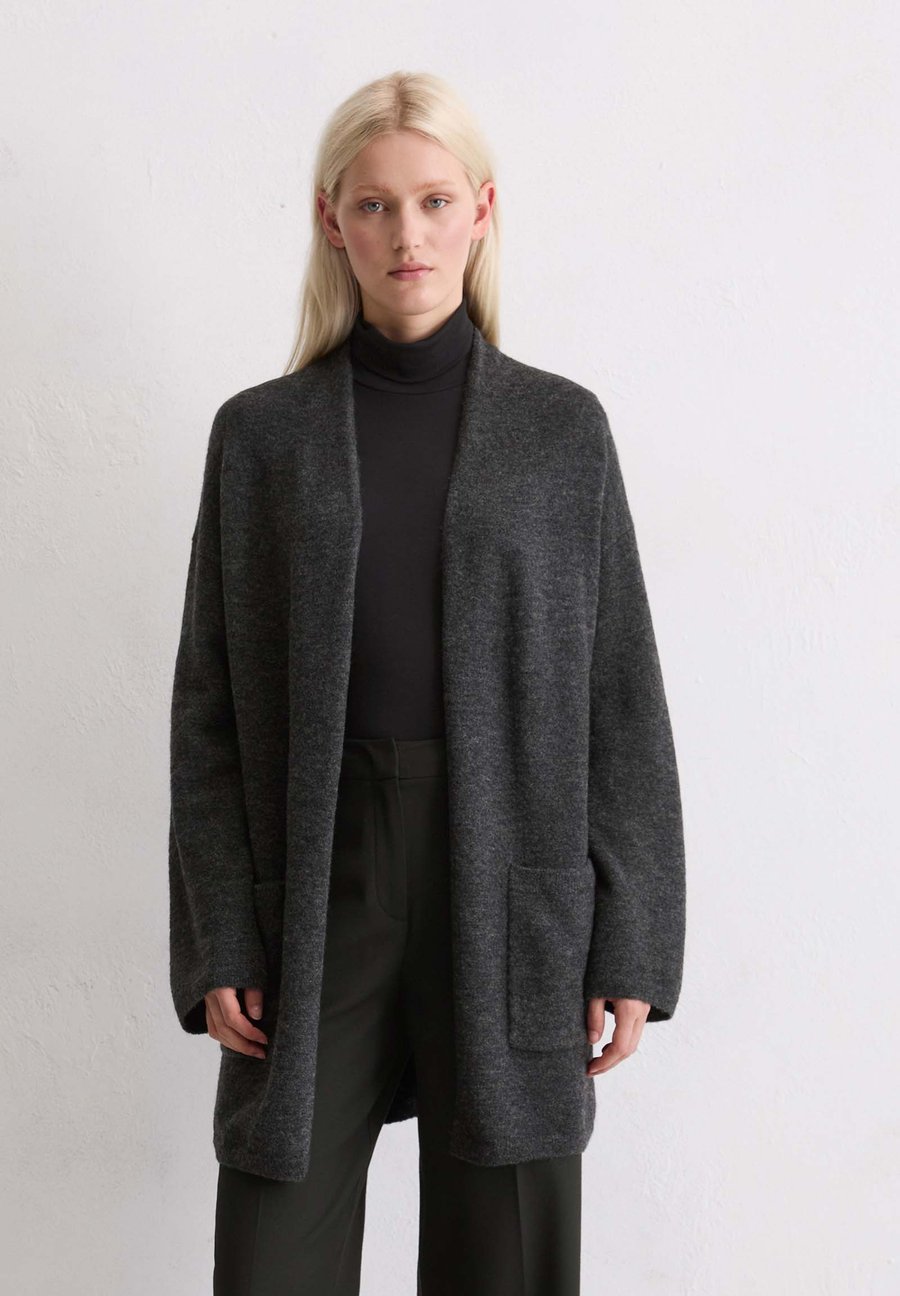 Кардиган Marc O'Polo Cardigan, Night Grey Melange/Dark Grey
Кардиган Marc O'Polo Cardigan, Night Grey Melange/Dark Grey