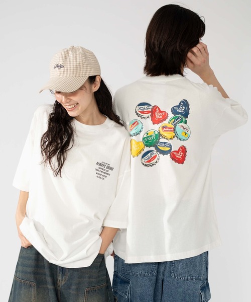 Футболка с графическим принтом WEGO, разноцветная
Футболка с графическим принтом WEGO, разноцветная