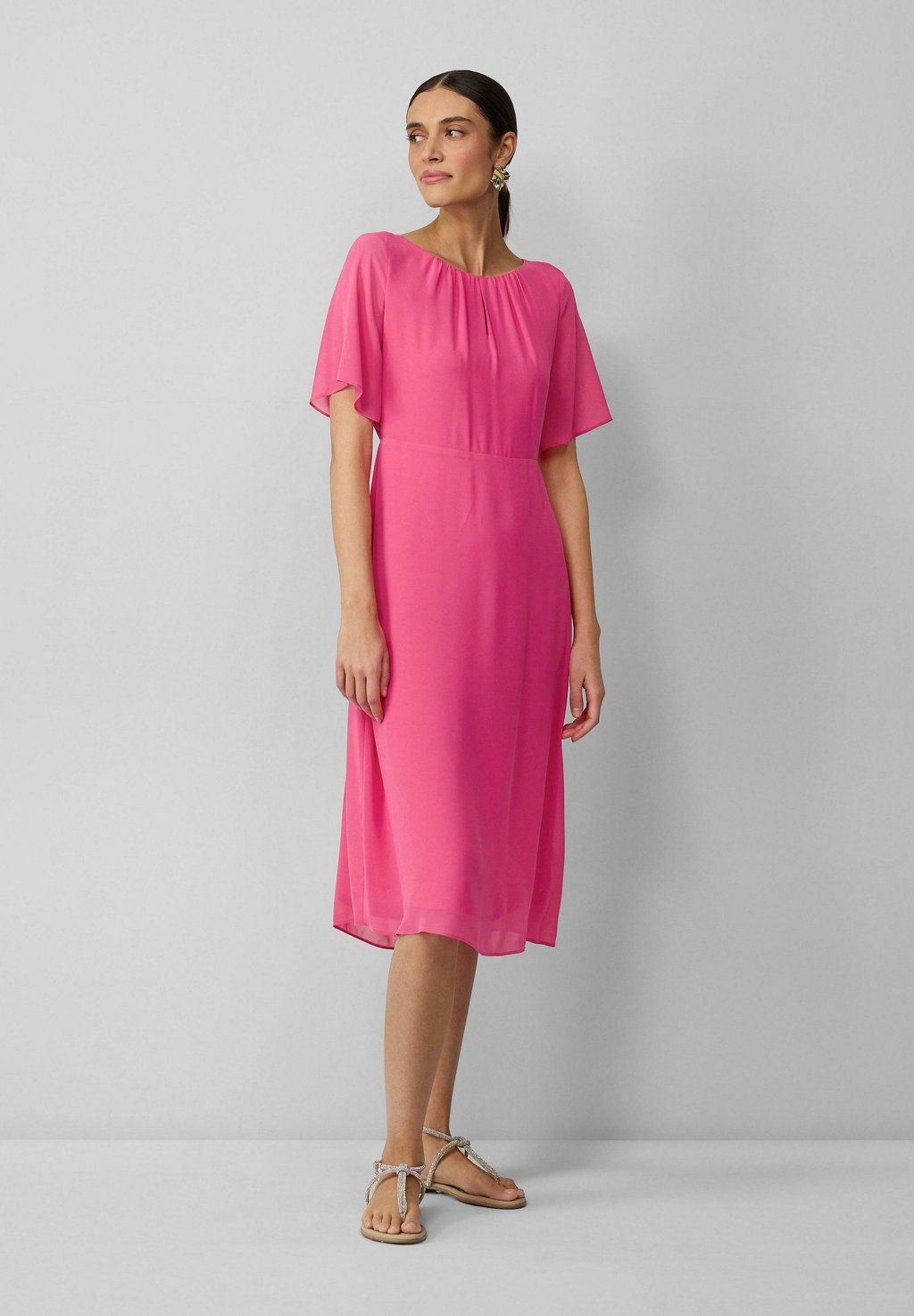 Повседневное платье MIT KURZEN ÄRMELN s.Oliver BLACK LABEL, розовый
Повседневное платье MIT KURZEN ÄRMELN s.Oliver BLACK LABEL, розовый