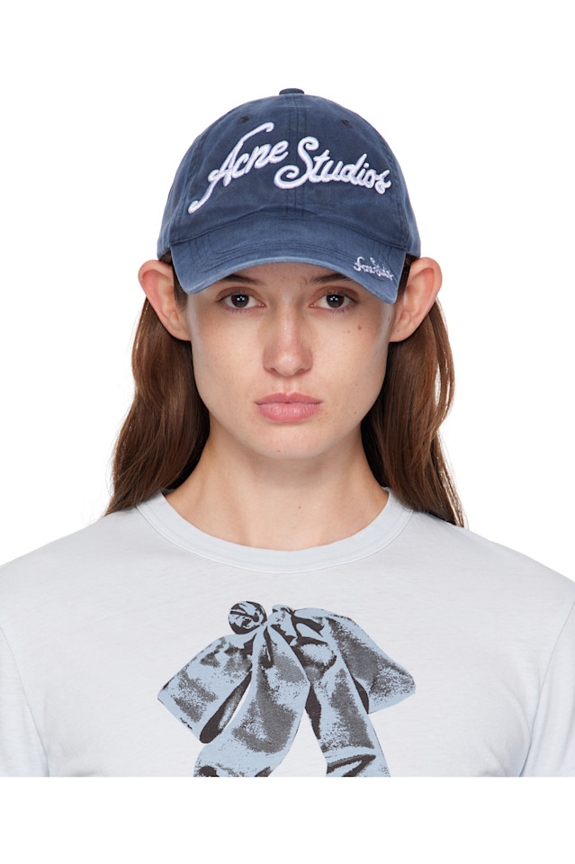 Acne Studios Синяя кепка с логотипом
Acne Studios Синяя кепка с логотипом