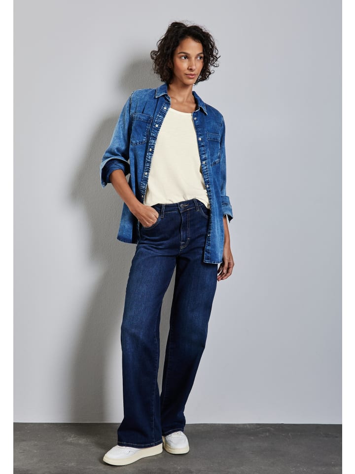 Футболка Street One, цвет basic t-shirt 'style gerda' weiß 
Футболка Street One, цвет basic t-shirt 'style gerda' weiß