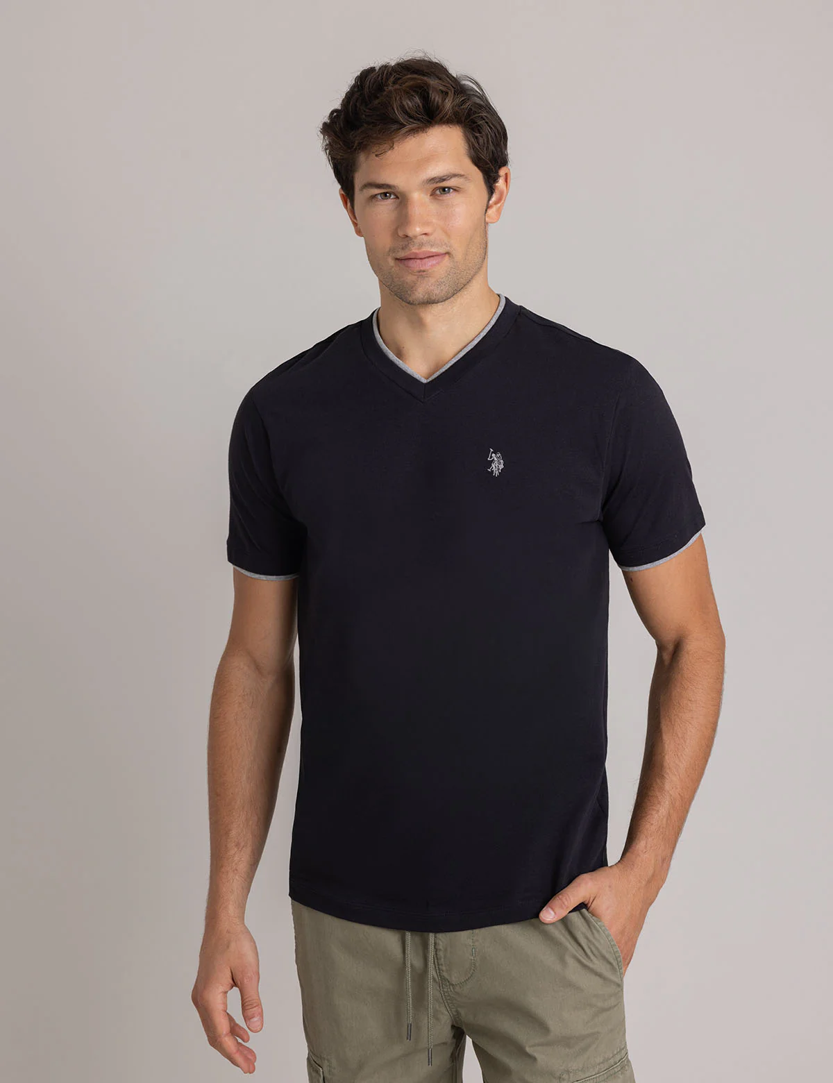 Футболка U.S. Polo Assn Double V-neck, черный
Футболка U.S. Polo Assn Double V-neck, черный