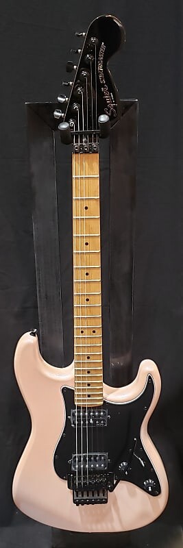 Squier Contemporary Stratocaster HH FR Roasted 2021 - Present Shell Pink Pearl 
Squier Contemporary Stratocaster HH FR Roasted 2021 - Present Shell Pink Pearl