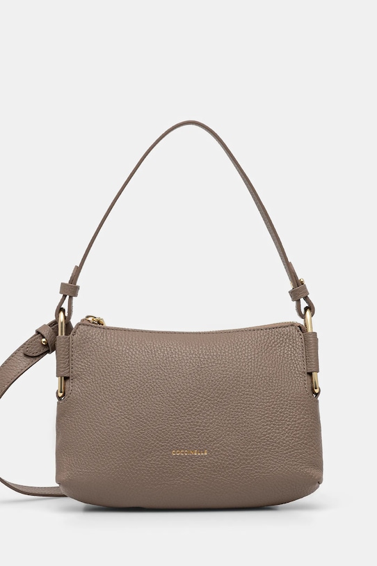 Кожаная сумка Ребекка Coccinelle, коричневый
Кожаная сумка Ребекка Coccinelle, коричневый