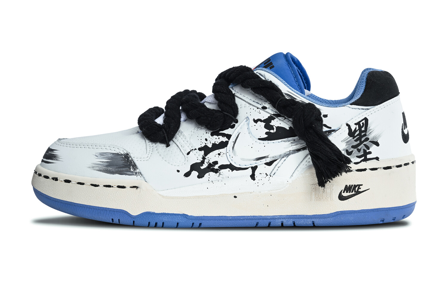 Кроссовки Nike Full Force Skateboarding Shoes Men Low-top White/black, черный/белый
Кроссовки Nike Full Force Skateboarding Shoes Men Low-top White/black, черный/белый