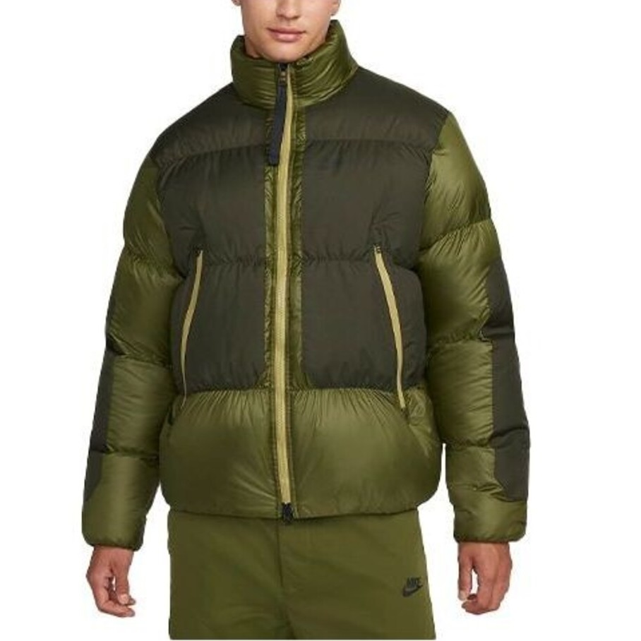 Пуховик Nike Men's, зеленый
Пуховик Nike Men's, зеленый