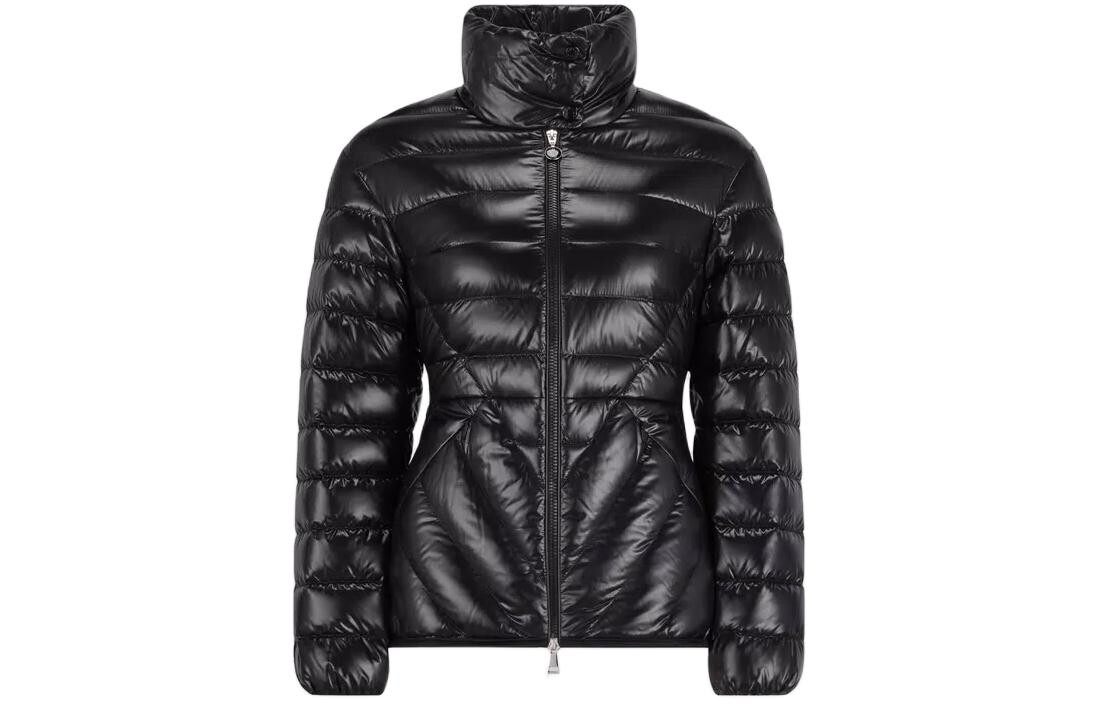 Куртка женская черный Moncler
Куртка женская черный Moncler