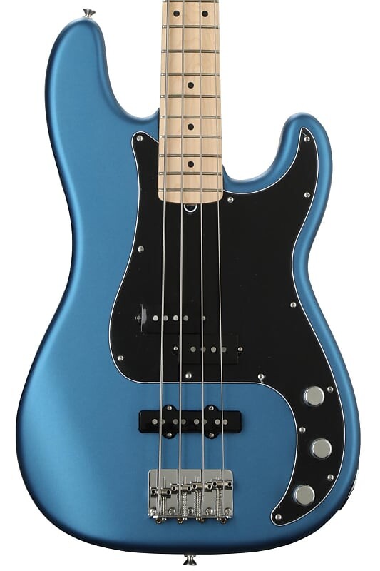 Бас-гитара Fender American Performer Precision Bass — Satin Lake Placid Blue с кленовой накладкой 0198602302
Бас-гитара Fender American Performer Precision Bass — Satin Lake Placid Blue с кленовой накладкой 0198602302
