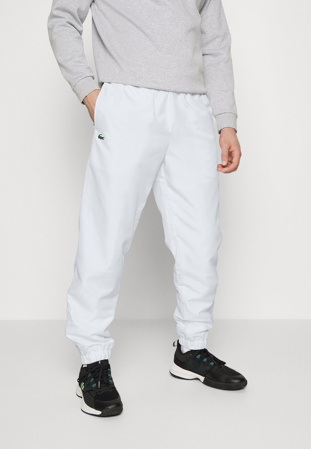 Спортивные брюки Lacoste TENNIS PANT CLASSIC, цвет White
Спортивные брюки Lacoste TENNIS PANT CLASSIC, цвет White