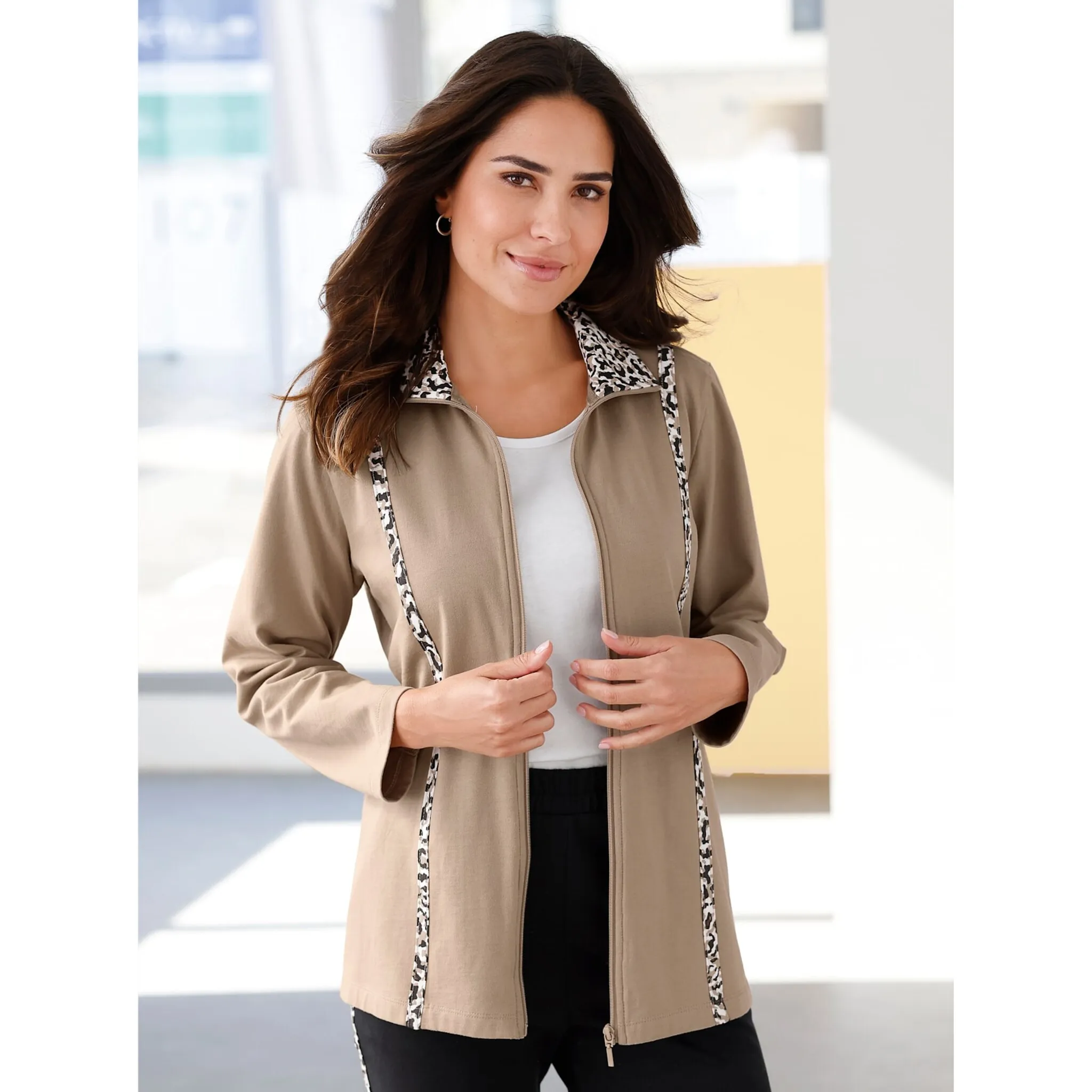 Толстовка, цвет Sesam
Толстовка, цвет Sesam