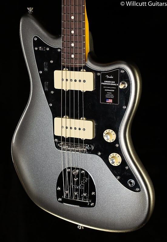Накладка на гриф Fender American Professional II Jazzmaster из палисандра Mercury (506)
Накладка на гриф Fender American Professional II Jazzmaster из палисандра Mercury (506)
