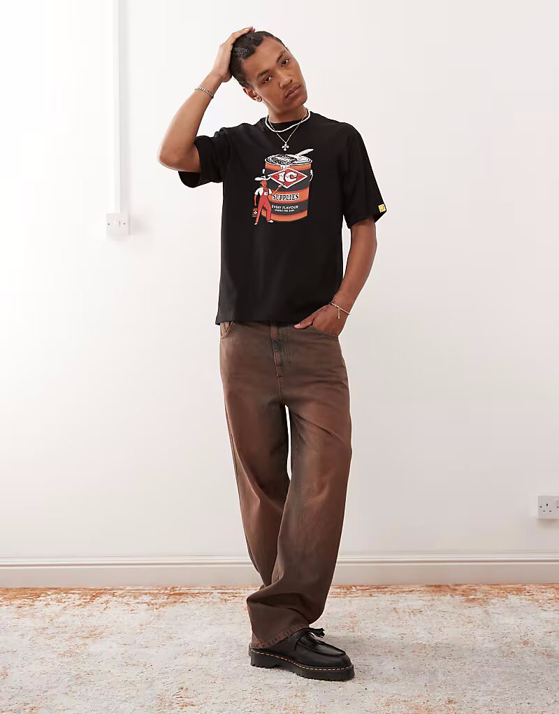 ICECREAM поставляет футболку с коротким рукавом с принтом черного цвета
ICECREAM поставляет футболку с коротким рукавом с принтом черного цвета