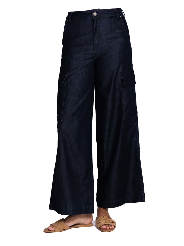 Джинсы ZHLIN BLUE в СИНЕМ ZHRILL
Джинсы ZHLIN BLUE в СИНЕМ ZHRILL