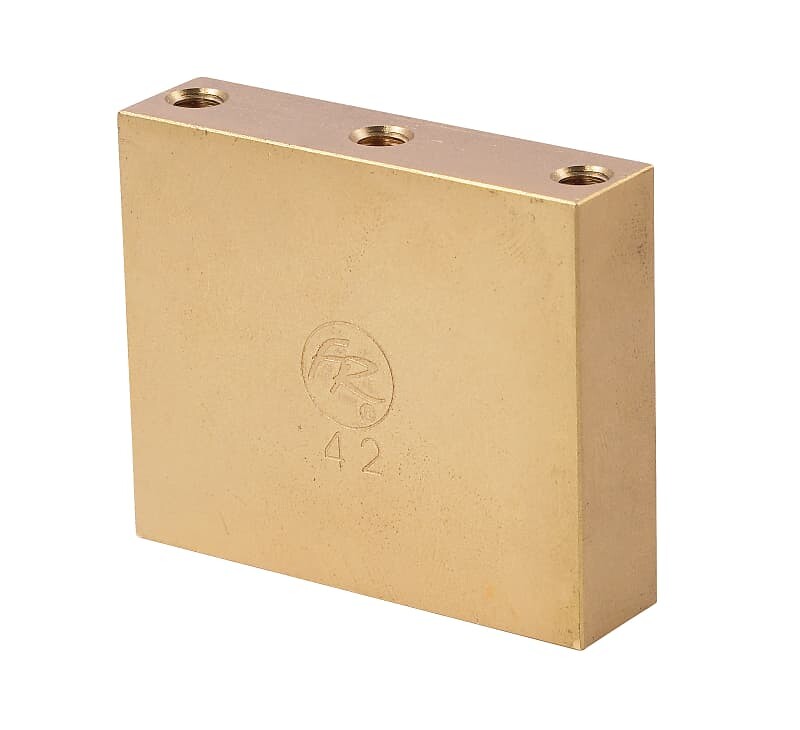Аутентичные Floyd Rose 1000 Series / Special 7-String Fat Brass Tremolo Block — 42 мм 1000 Series / Special 7-String Fat Tremolo Block - 42mm 
Аутентичные Floyd Rose 1000 Series / Special 7-String Fat Brass Tremolo Block — 42 мм 1000 Series / Special 7-String Fat Tremolo Block - 42mm