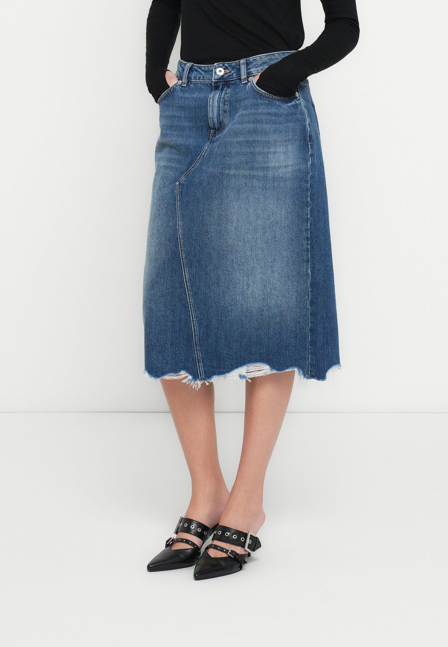 Юбка HUGO GADELE, Medium Blue/Light-Blue Denim
Юбка HUGO GADELE, Medium Blue/Light-Blue Denim