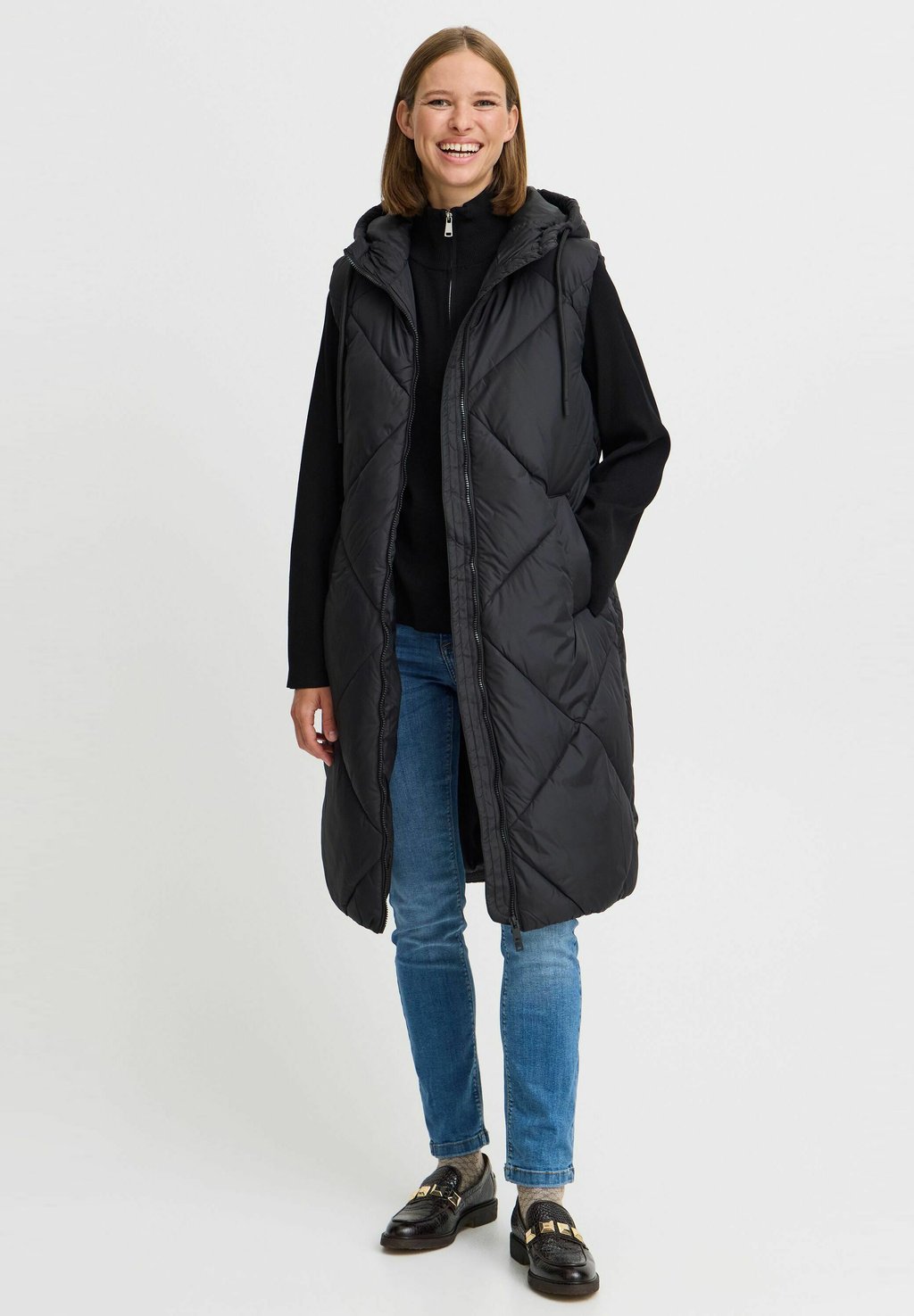 Жилет BOMINA b.young, черный
Жилет BOMINA b.young, черный