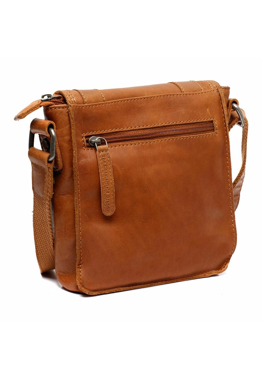 Сумка кросс-боди The Chesterfield Brand ARIANO, Cognac
Сумка кросс-боди The Chesterfield Brand ARIANO, Cognac