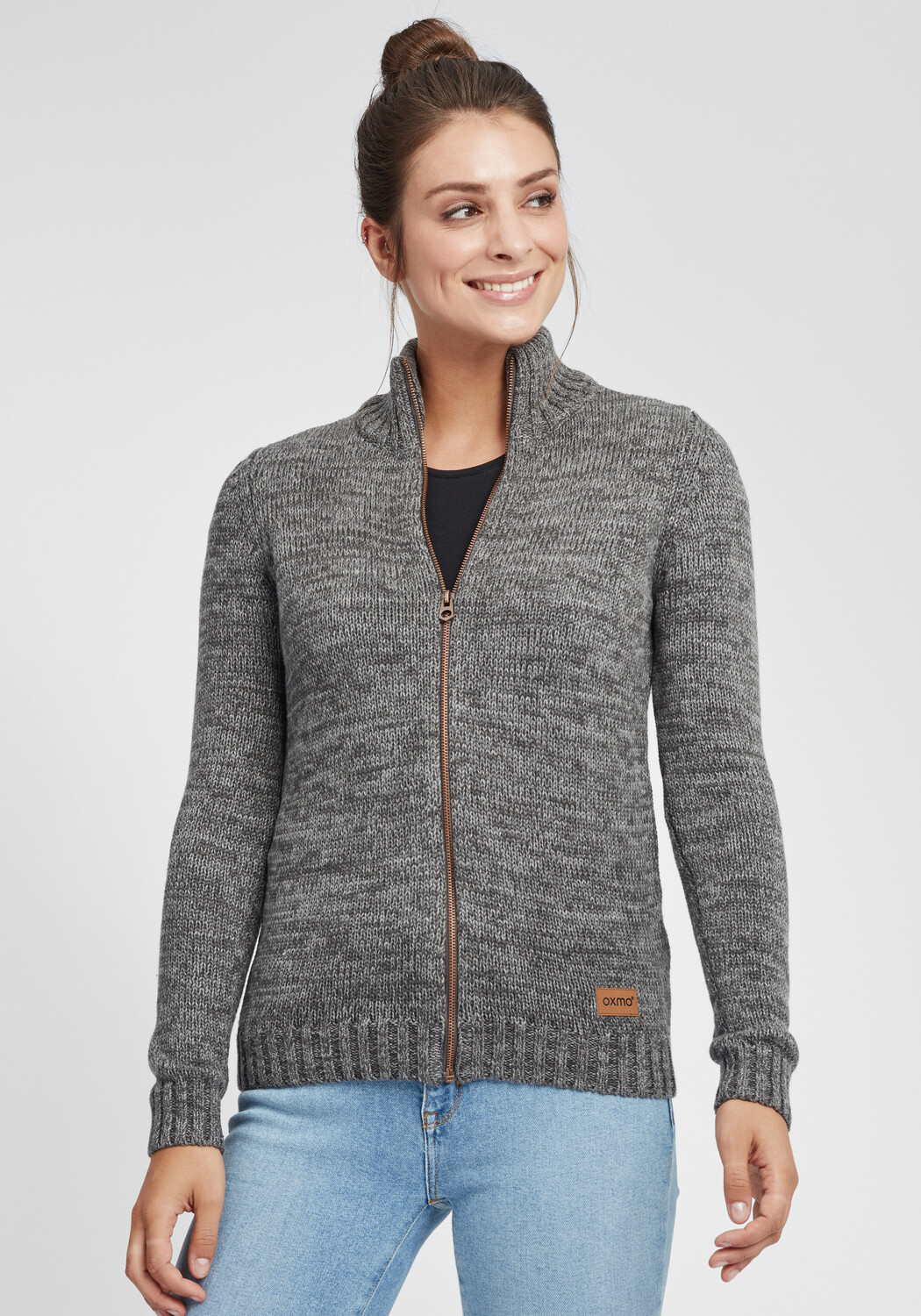 Кардиган Oxmo Strickjacke, серый
Кардиган Oxmo Strickjacke, серый