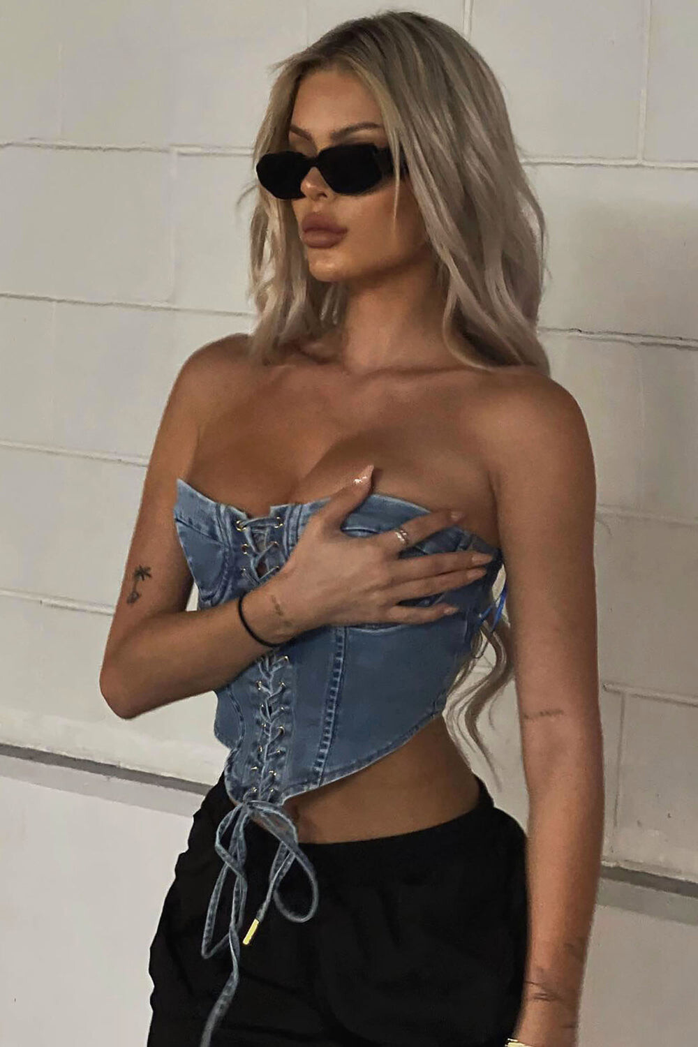 Корсет Fashion Nova T10124FN, синий
Корсет Fashion Nova T10124FN, синий