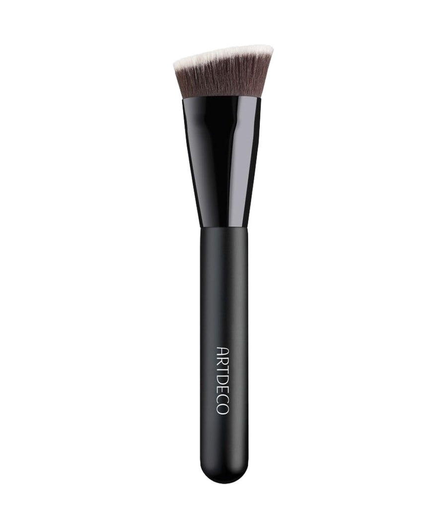 Кисть для нанесения тонального крема ARTDECO Face Brush, 1 шт.
Кисть для нанесения тонального крема ARTDECO Face Brush, 1 шт.