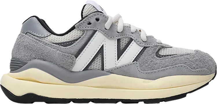 Кроссовки New Balance 57/40 'Grey White Black', серый
Кроссовки New Balance 57/40 'Grey White Black', серый
