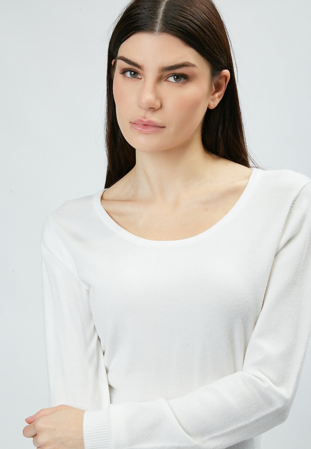 Джемпер CREW-NECK INFLUENCER, кремовый
Джемпер CREW-NECK INFLUENCER, кремовый