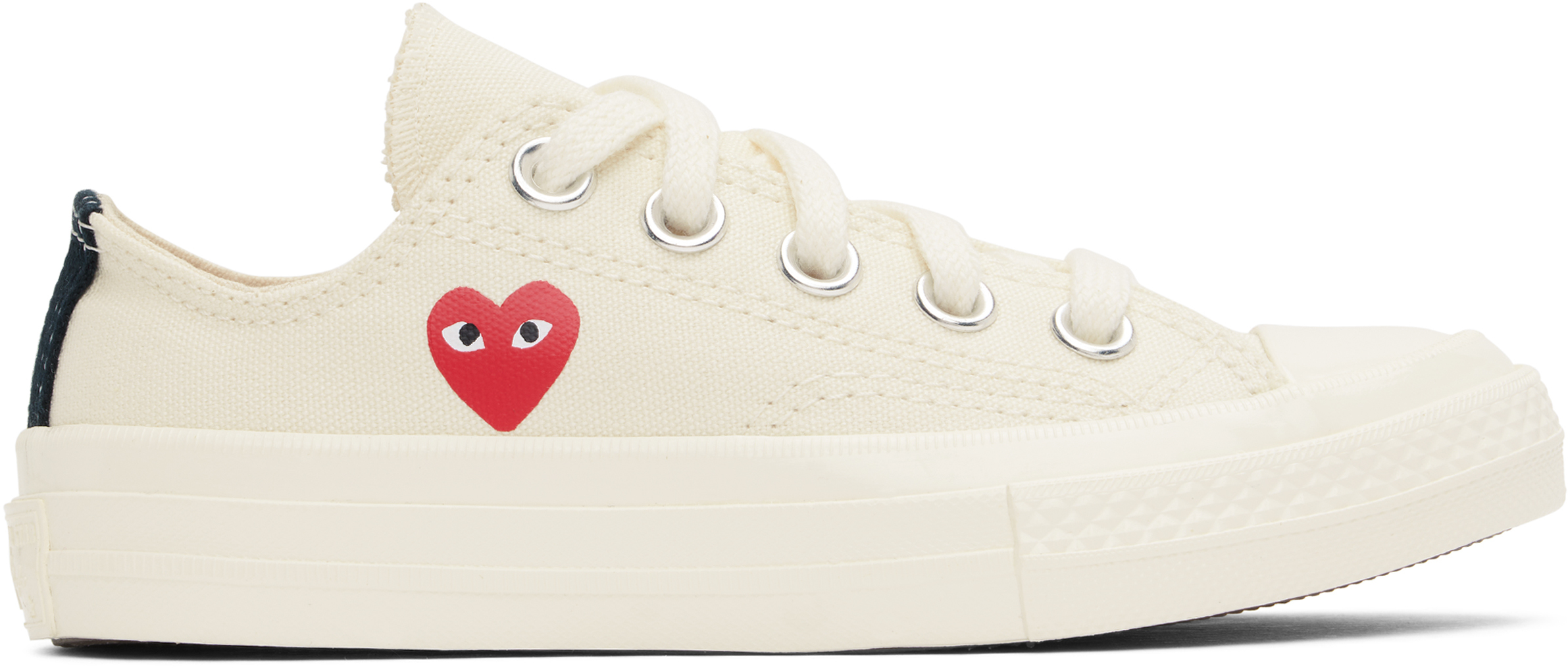 Детские кеды Off-White Converse Edition Chuck 70 OG Single Heart Low Top COMME des GARcONS PLAY
Детские кеды Off-White Converse Edition Chuck 70 OG Single Heart Low Top COMME des GARcONS PLAY