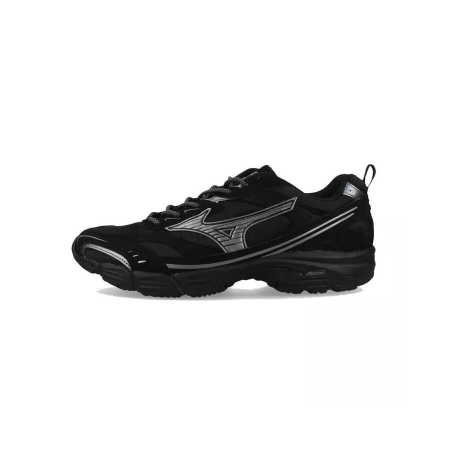 Кроссовки мужские Mizuno Mxr Tech Black
Кроссовки мужские Mizuno Mxr Tech Black
