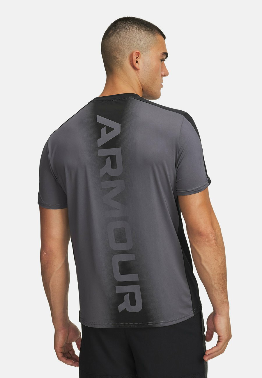 Футболка Under Armour HeatGear Wordmark, Castlerock/Grey, Серый, Футболка Under Armour HeatGear Wordmark, Castlerock/Grey
Футболка Under Armour HeatGear Wordmark, Castlerock/Grey, Серый, Футболка Under Armour HeatGear Wordmark, Castlerock/Grey