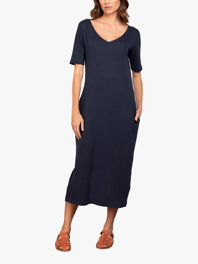 Белье хлопок v-образным вырезом миди платье Celtic & Co., темно-синий
Белье хлопок v-образным вырезом миди платье Celtic & Co., темно-синий