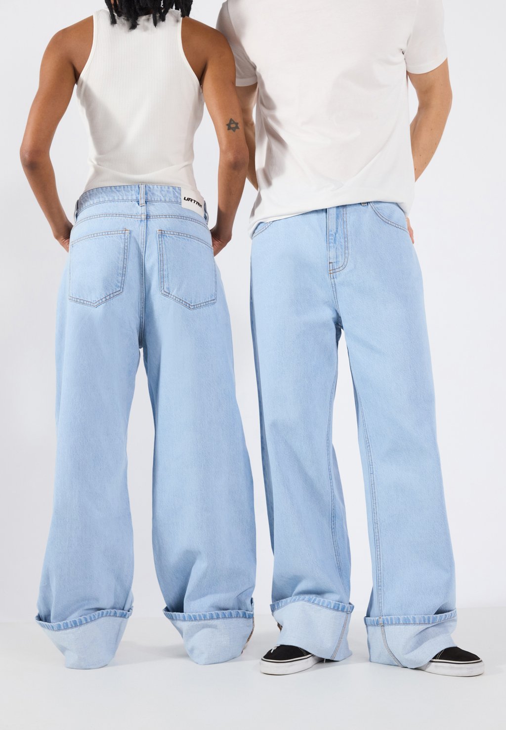 Мешковатые джинсы UNISEX YOURTURN, синий
Мешковатые джинсы UNISEX YOURTURN, синий