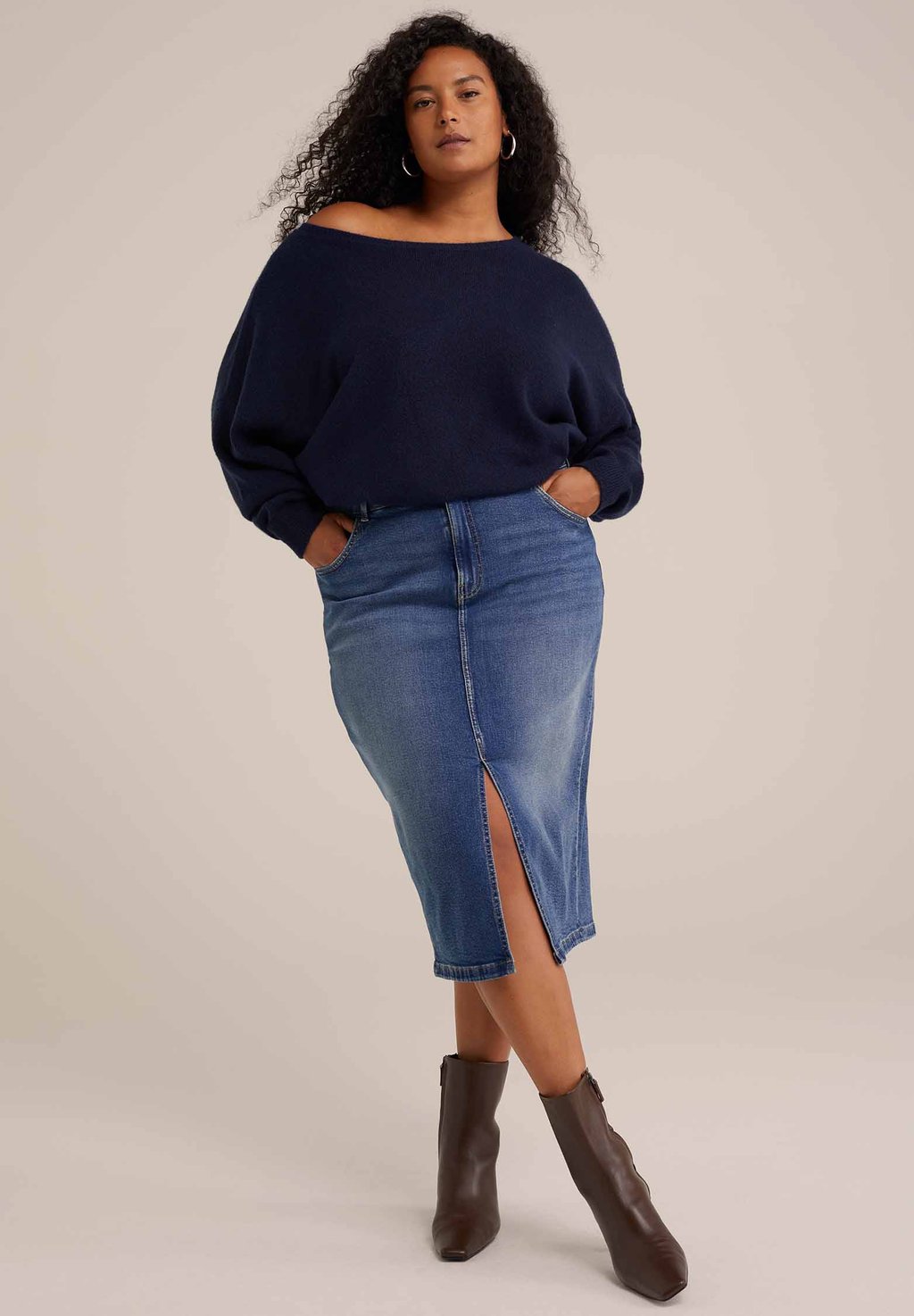 Юбка-карандаш BLUE RIDGE WE Fashion, темно-синий
Юбка-карандаш BLUE RIDGE WE Fashion, темно-синий