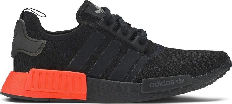 Мужские кроссовки Adidas NMD R1, черный/красный/белый
Мужские кроссовки Adidas NMD R1, черный/красный/белый