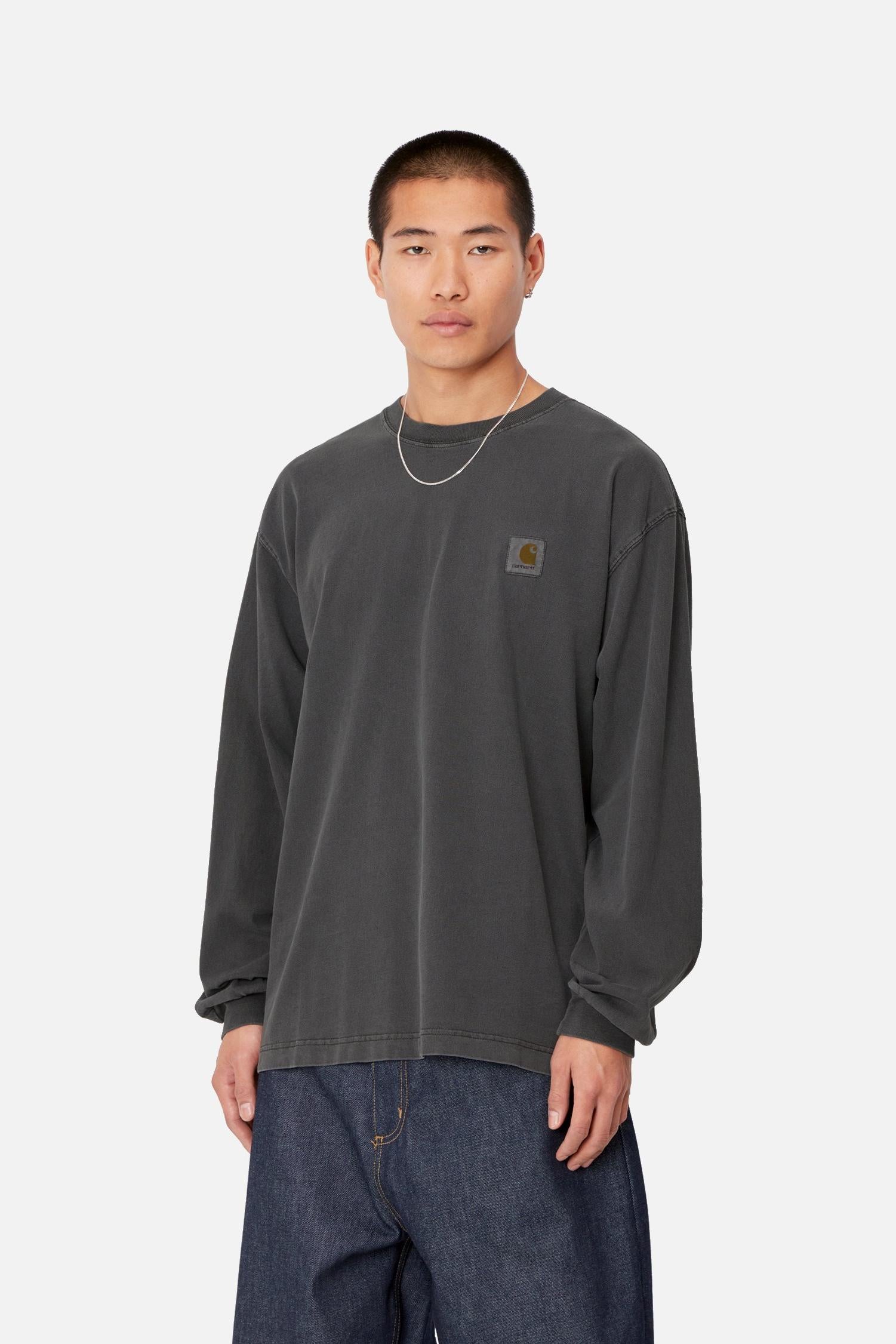 Лонгслив Vista Carhartt, черный
Лонгслив Vista Carhartt, черный