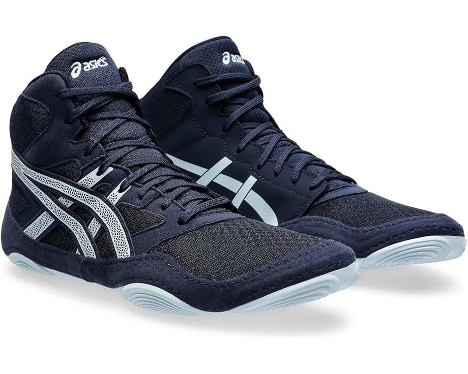 Кроссовки ASICS Snapdown 4, цвет Midnight/Cool Grey
Кроссовки ASICS Snapdown 4, цвет Midnight/Cool Grey