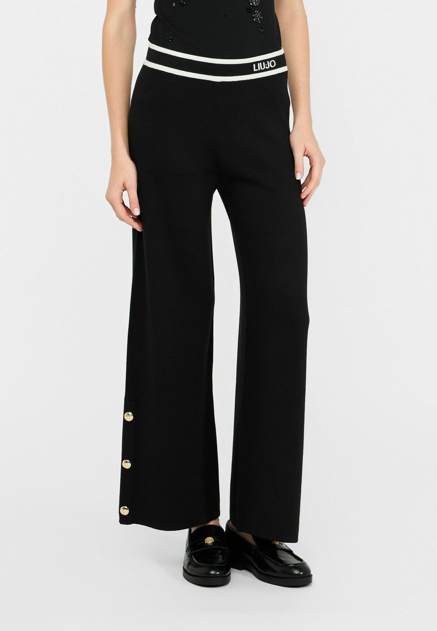 Брюки LIU JO KNITTED, Black
Брюки LIU JO KNITTED, Black