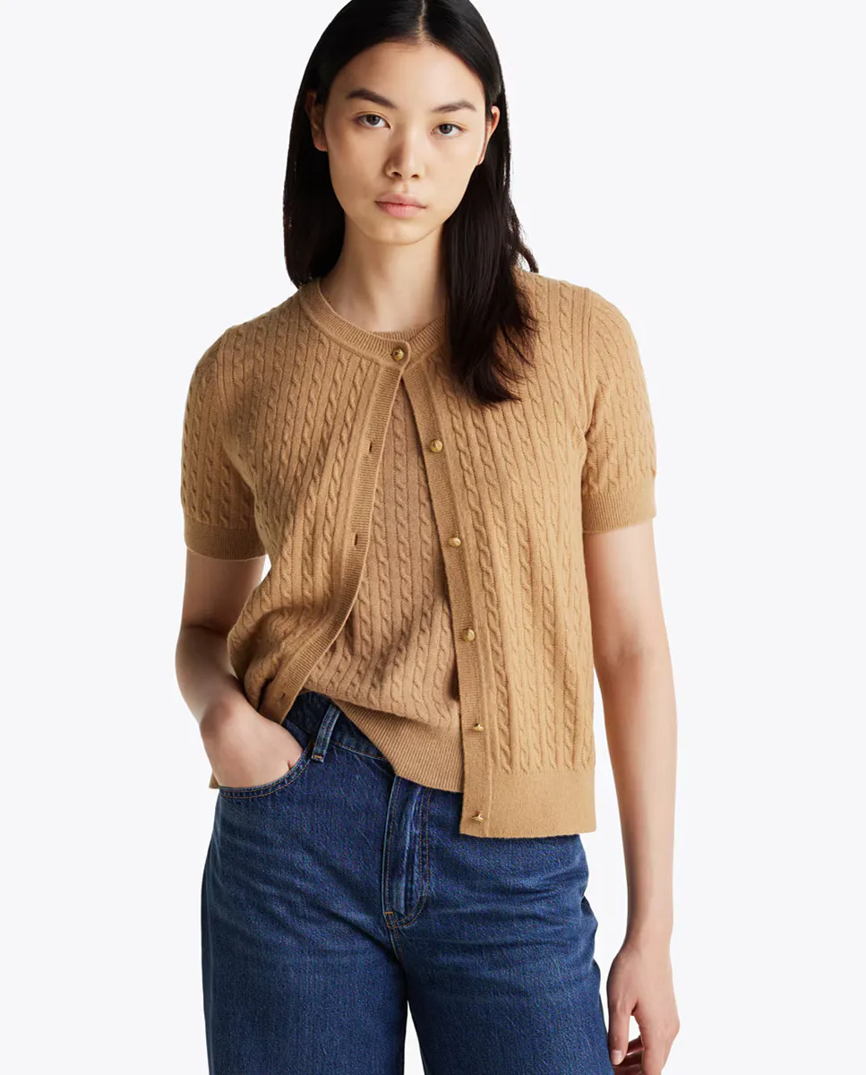 Женский вязаный кардиган с короткими рукавами и круглым вырезом Tommy Hilfiger, коричневый
Женский вязаный кардиган с короткими рукавами и круглым вырезом Tommy Hilfiger, коричневый