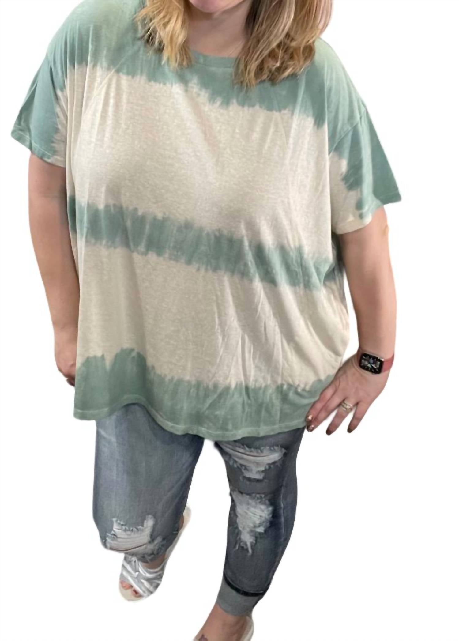 Расклешенная туника свободного кроя с эффектом волн в цвете шалфей Easel, Sage
Расклешенная туника свободного кроя с эффектом волн в цвете шалфей Easel, Sage