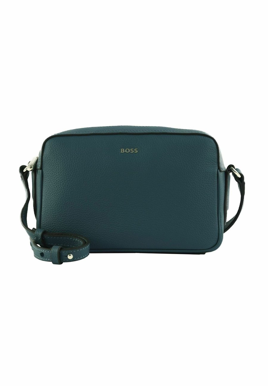 Сумка кросс-боди BOSS LENAH , Open Blue/Teal
Сумка кросс-боди BOSS LENAH , Open Blue/Teal