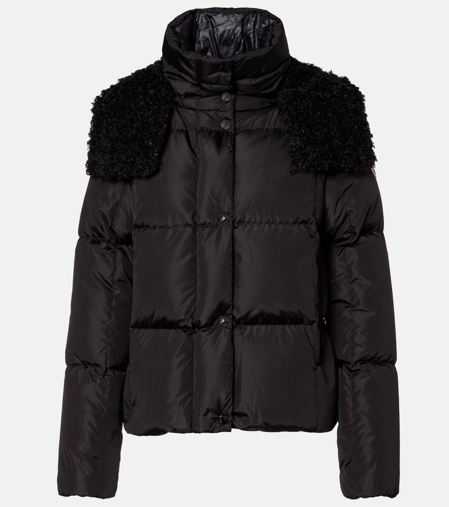 Стеганая пуховая куртка Moncler
Стеганая пуховая куртка Moncler